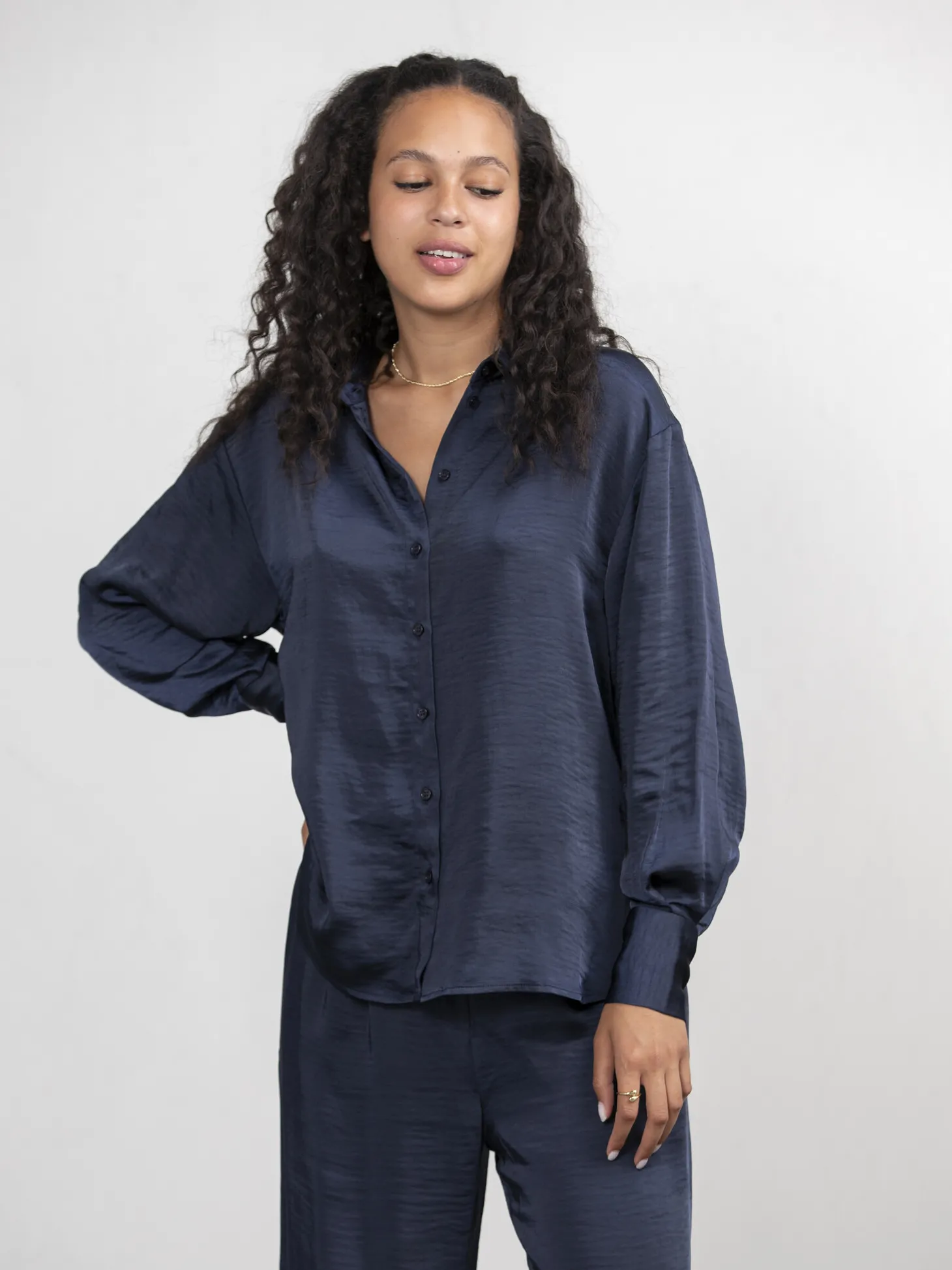 abigael_blouse_3.webp Les Soeurs Abigael Blouse Navy Outlet