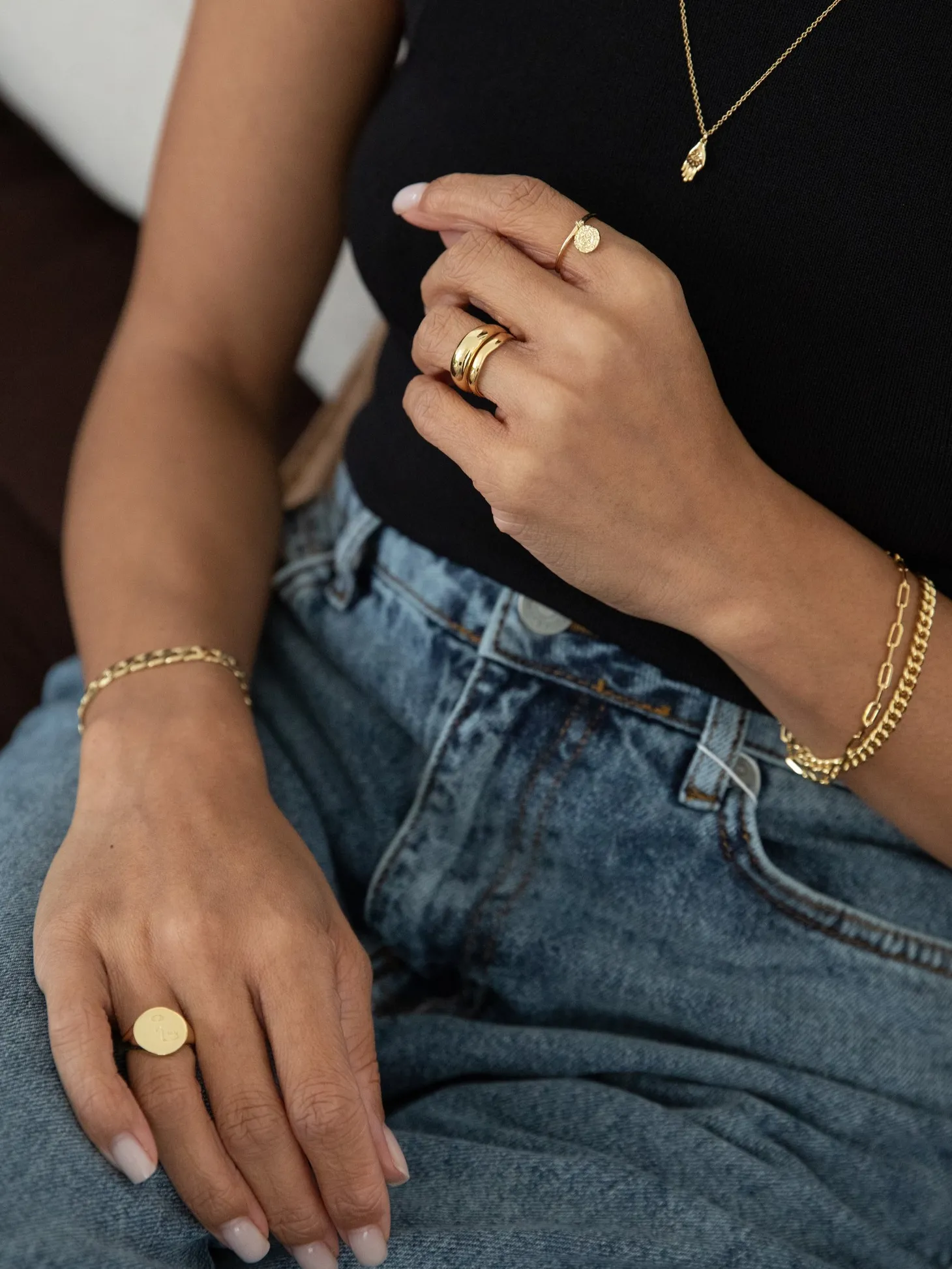 armband_mara_curb_chain_4.webp Les Soeurs Armband Mara Curb Chain Gold Best Sale
