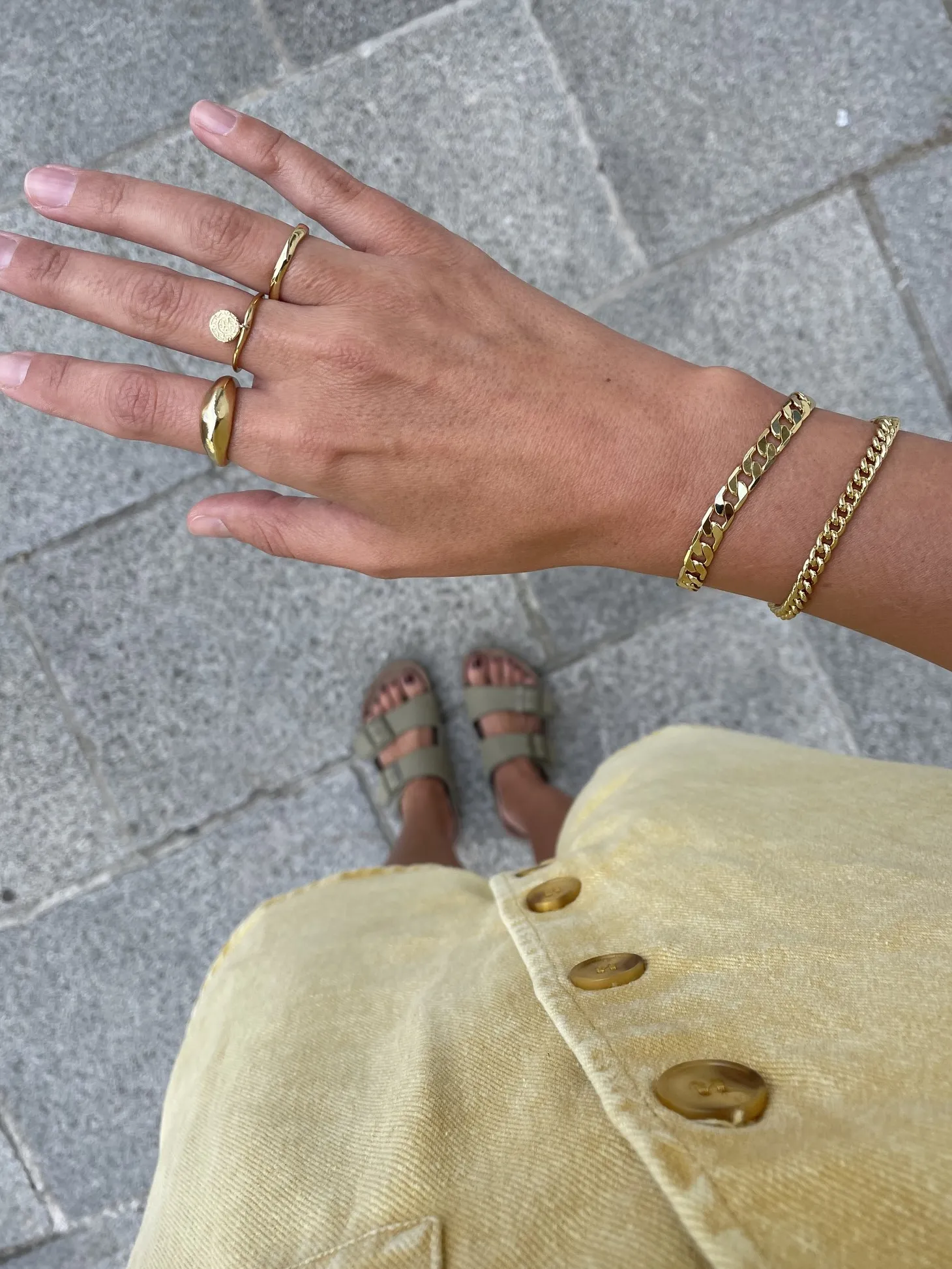 armband_mara_curb_chain_7.webp Les Soeurs Armband Mara Curb Chain Gold Best Sale
