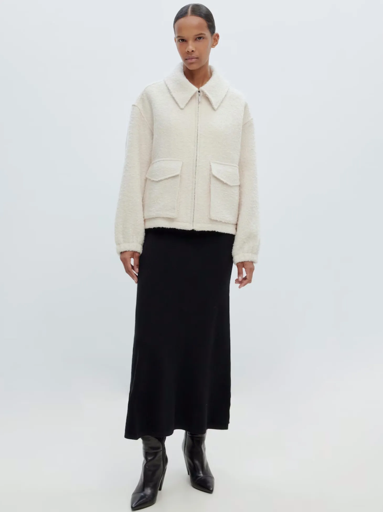 boucle_jas_machi_2.webp Edited Boucle Jas Machi Off-White Best Sale