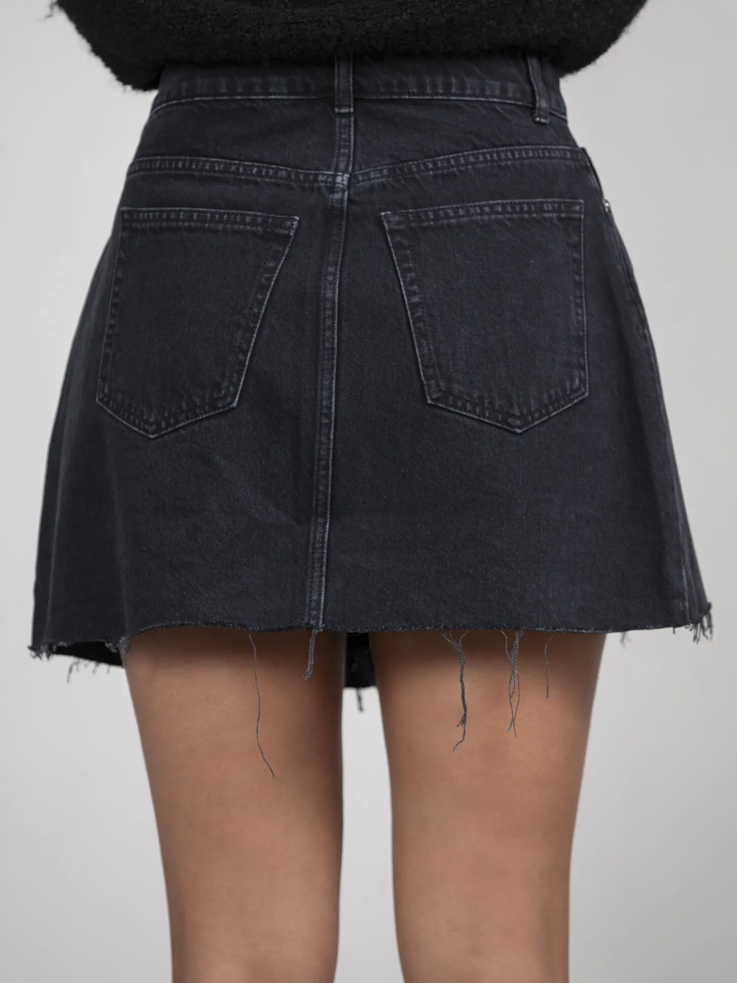 cargo_rok_loewie_4.webp Les Soeurs Cargo Rok Loewie Black Shop