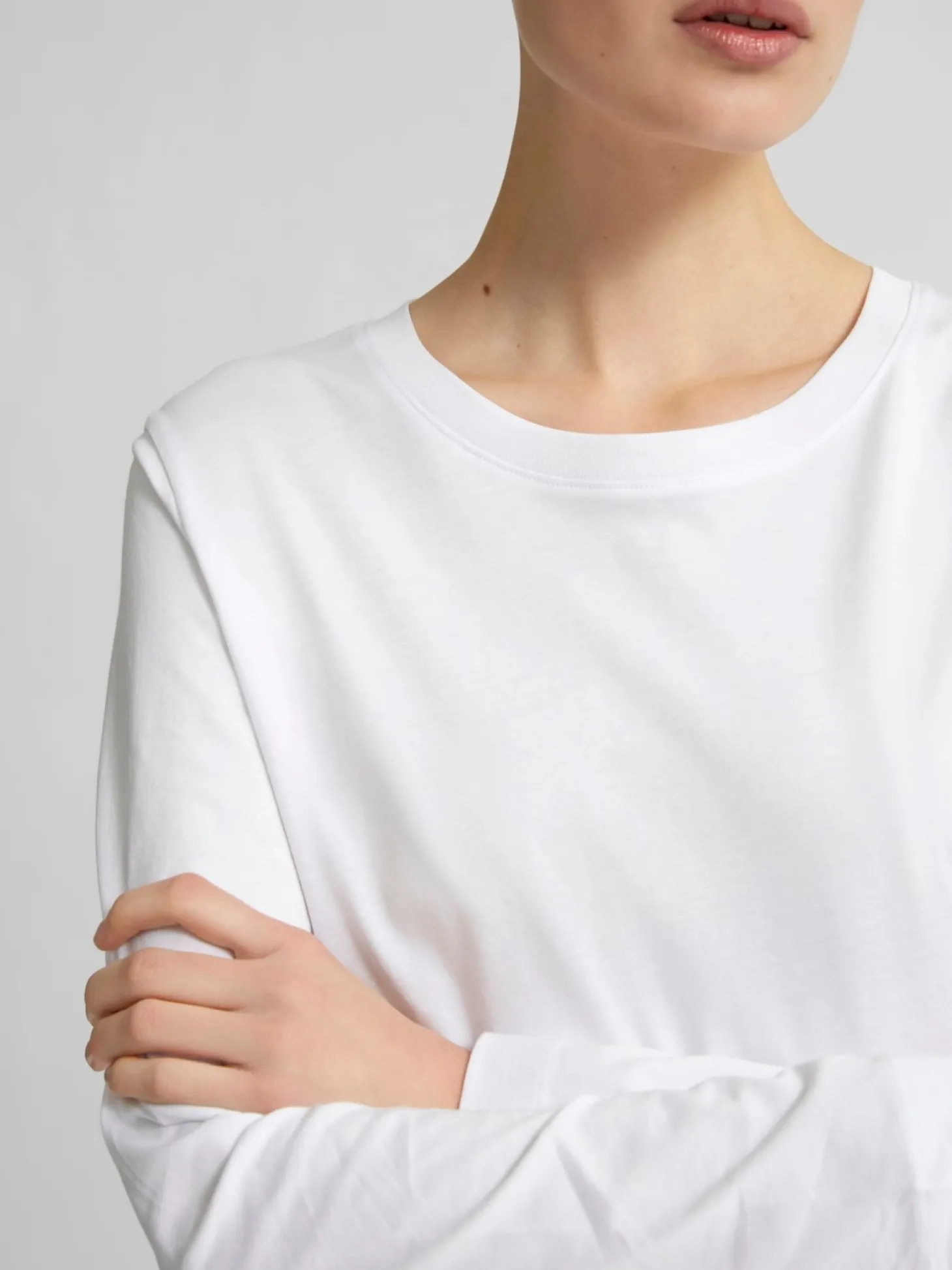 crew_neck_tshirt_standard_3.webp Selected Crew Neck T-Shirt Standard Bright White Sale