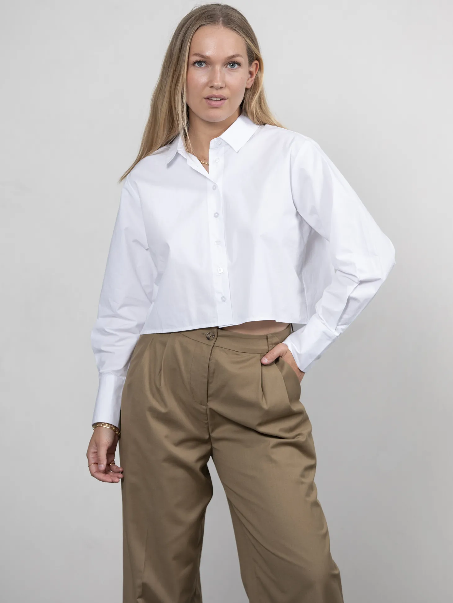 cropped_hemd_ashton_2.webp Les Soeurs Cropped Hemd Ashton White Sale