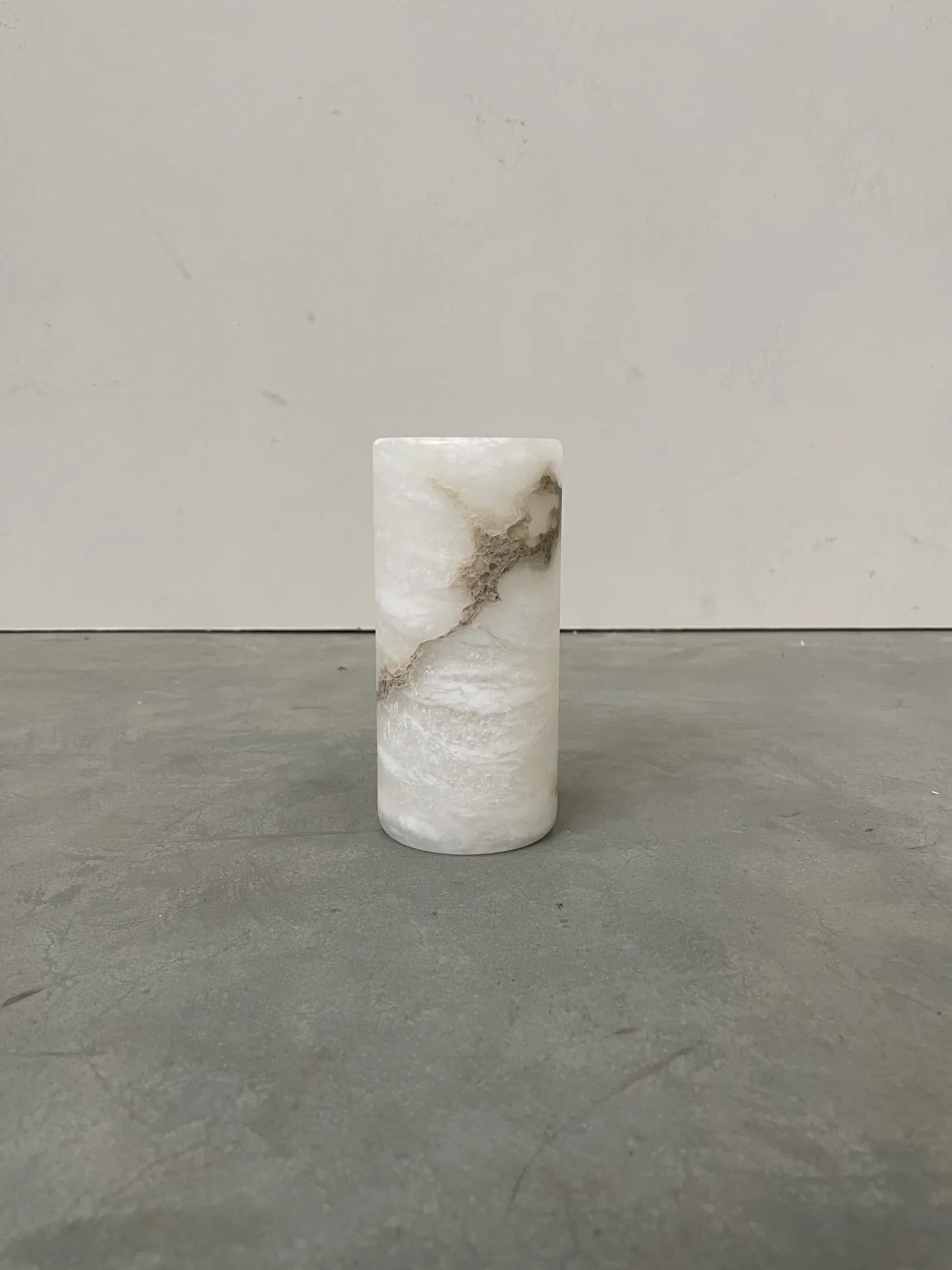Les Soeurs Cylinder Alabaster Waxinelichthouder (Medium) White Shop