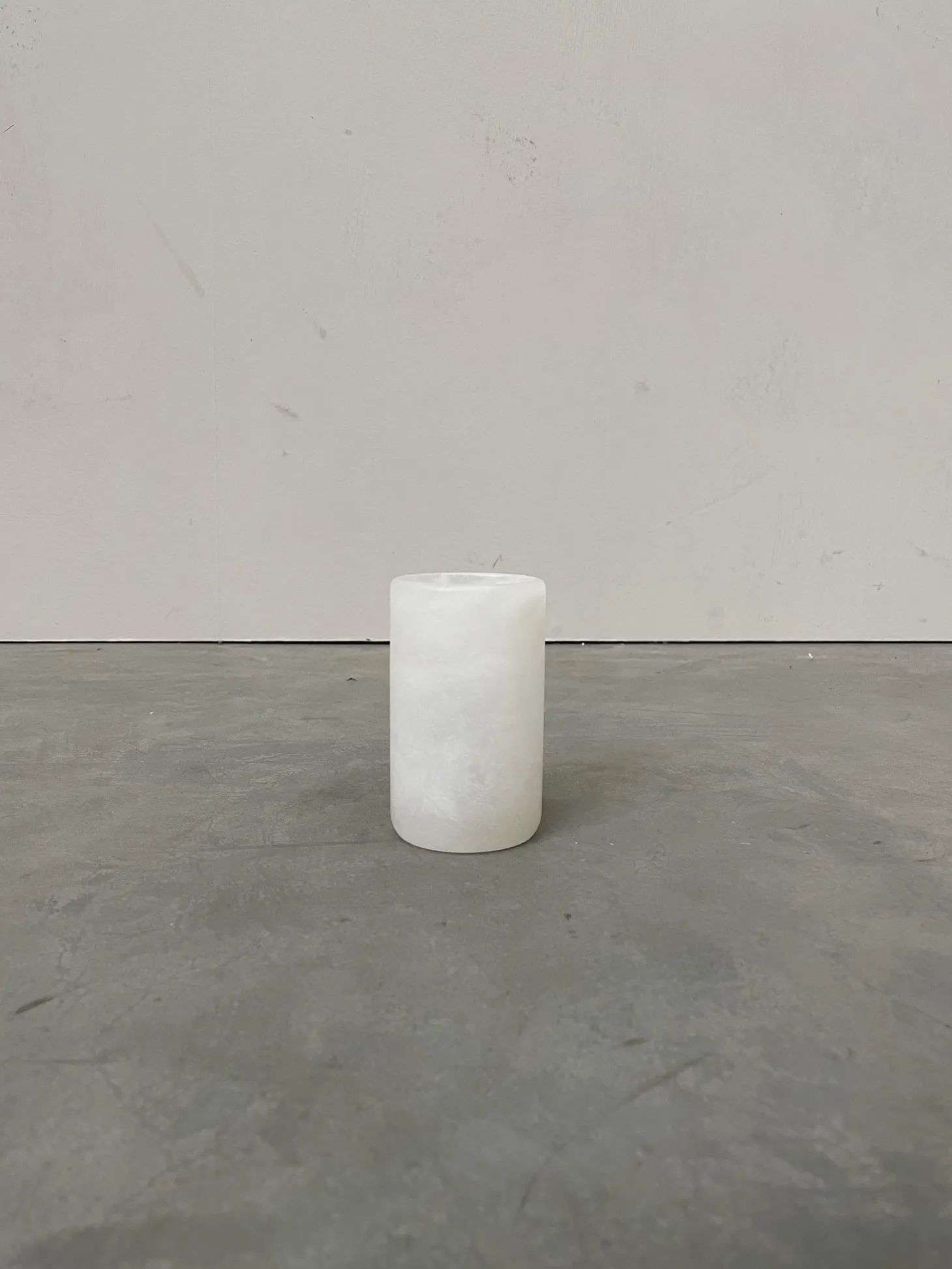 Les Soeurs Cylinder Alabaster Waxinelichthouder (Small) White Sale
