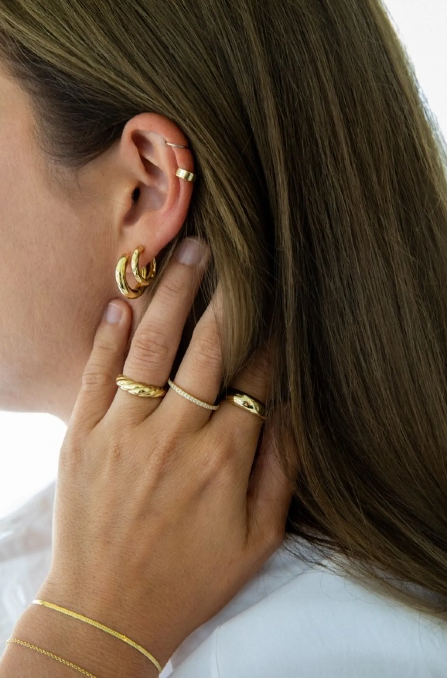Les Soeurs Ear Cuff June Gold Clearance