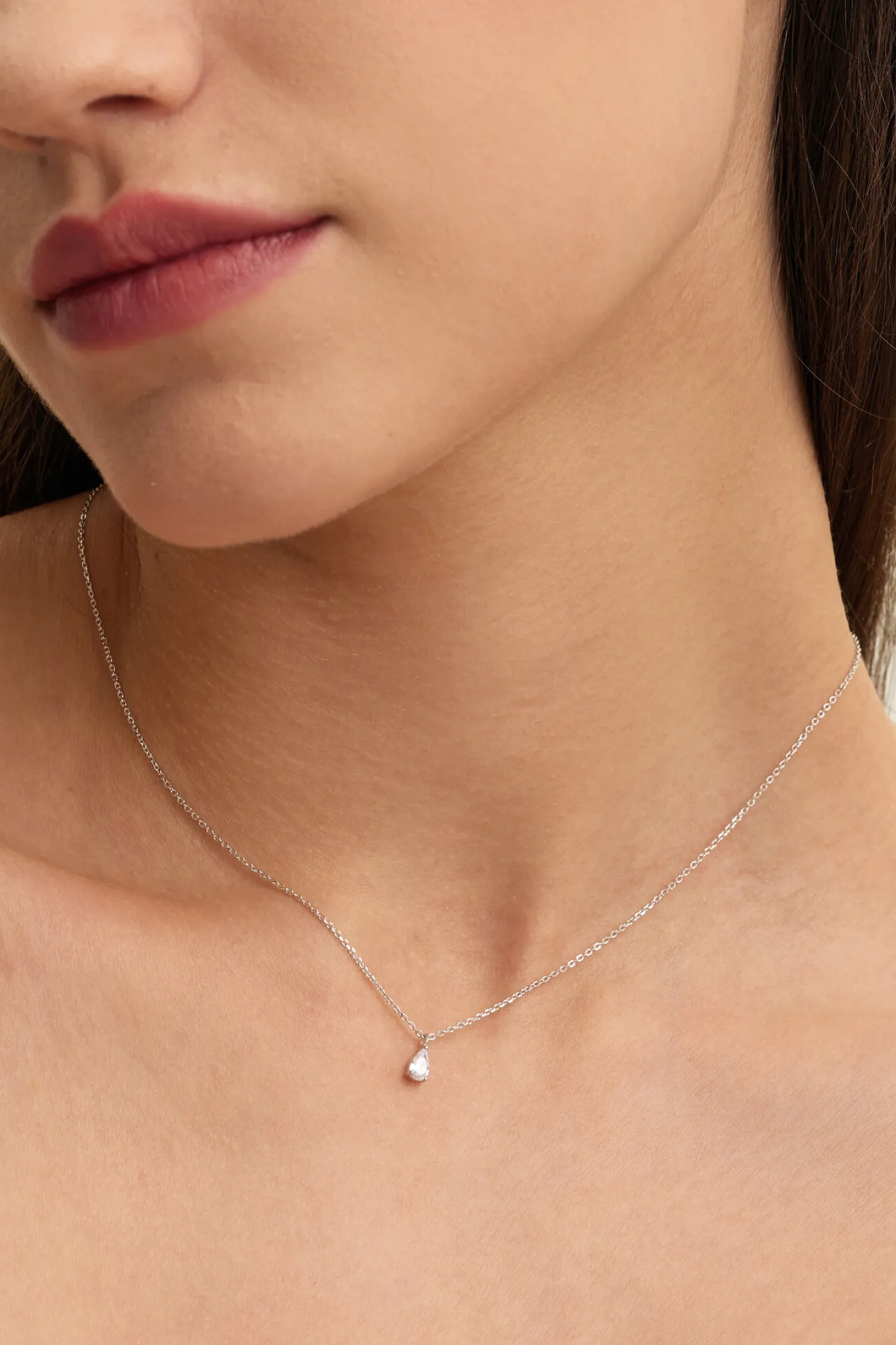 ketting_romee_extra_fine_chain_pear_2-1.webp Les Soeurs Ketting Romee Extra Fine Chain Pear Silver Shop