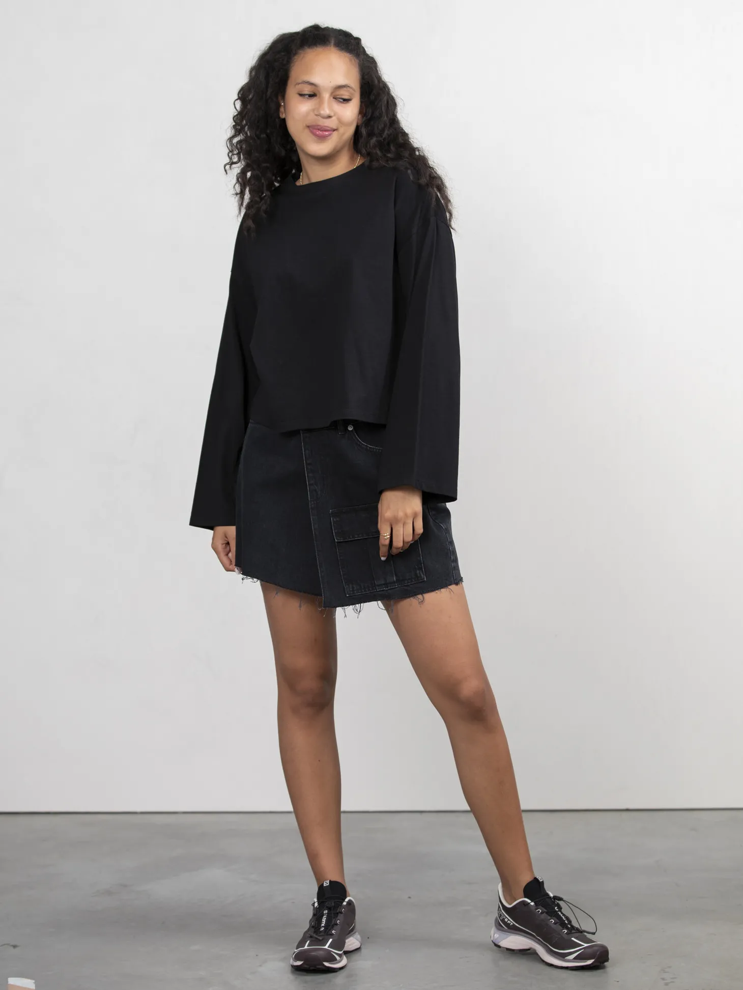 lange_mouwen_tshirt_aline_2.webp Les Soeurs Lange Mouwen T-Shirt Aline Black Online
