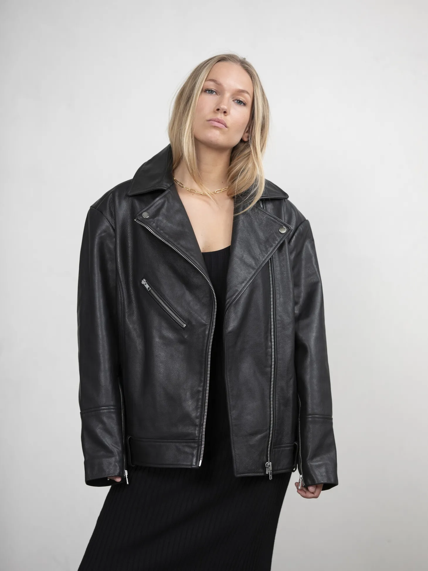 oversized_leren_jas_lulia_3.webp Edited Oversized Leren Jas Lulia Black Flash Sale