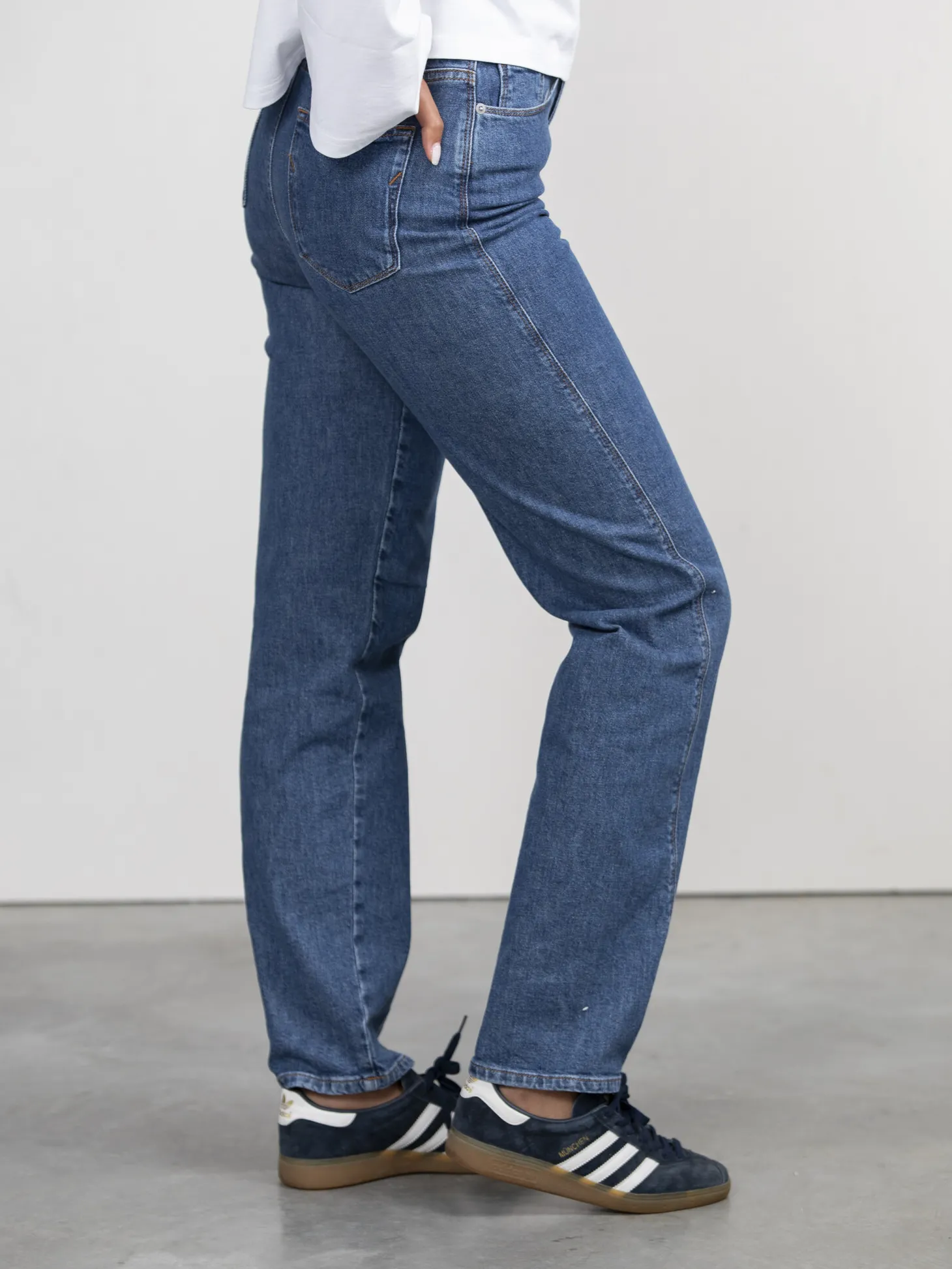 rechte_jeans_naomi_3.webp Selected Rechte Jeans Naomi Medium Blue Denim Online
