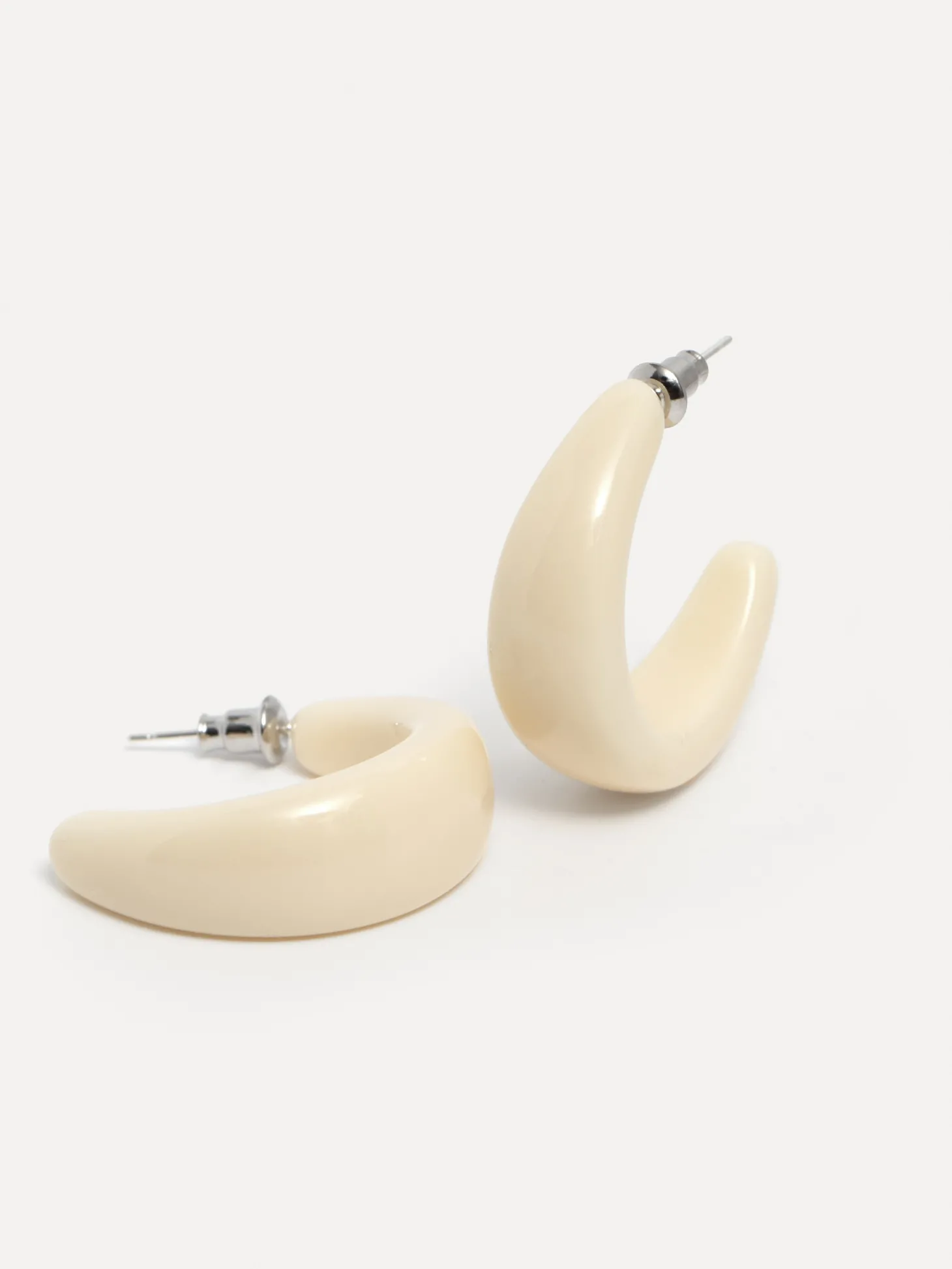 Les Soeurs Resin Oorbellen Set Melly White Flash Sale