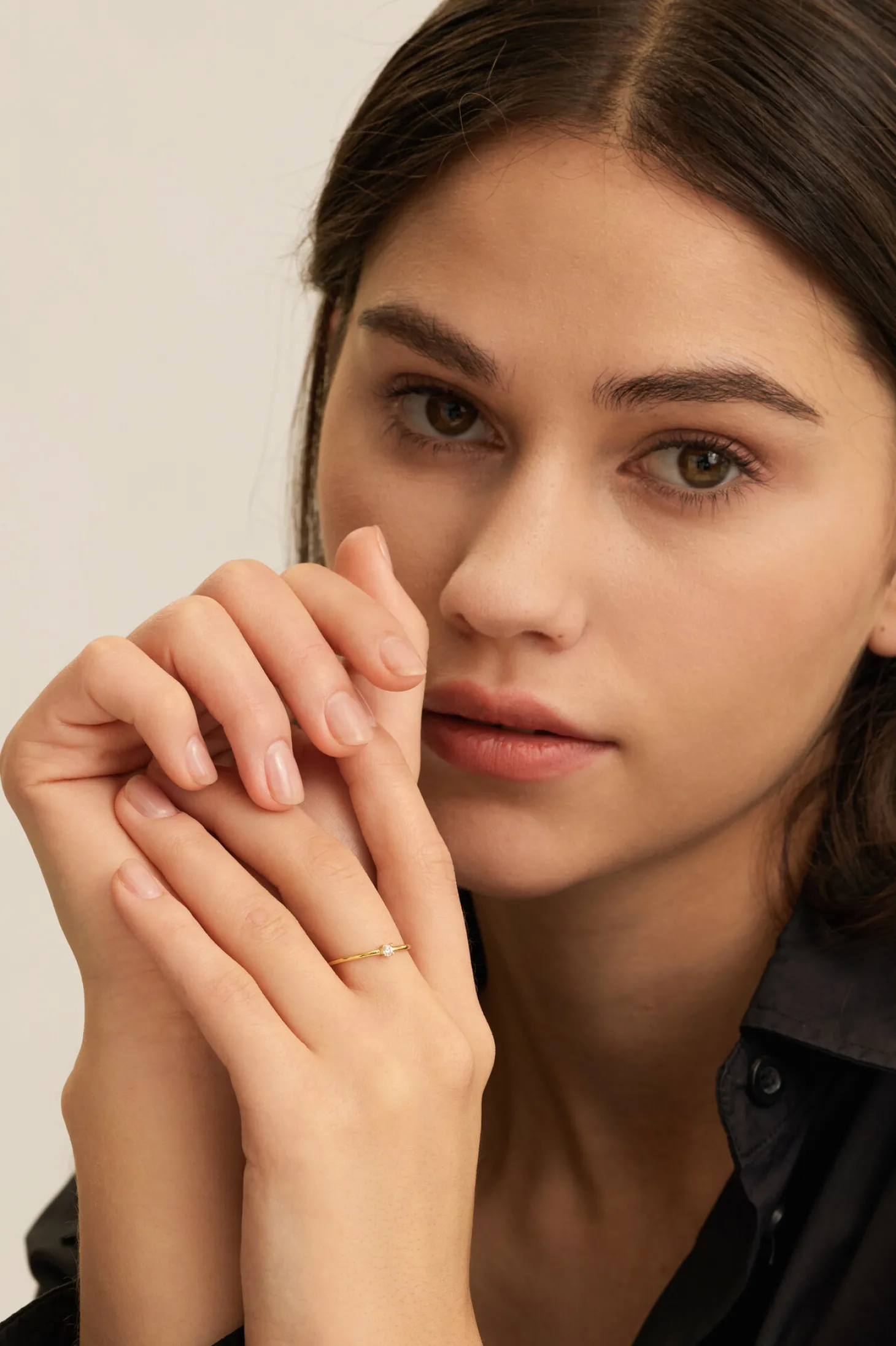 ring_chloe_moodstone_2-1.webp Les Soeurs Ring Chloe Moodstone Clear Gold Best Sale